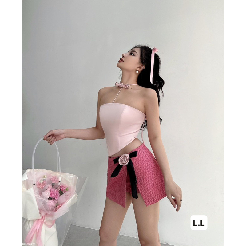 Đầm nữ cá tính áo quây kèm hoa chân váy dạ