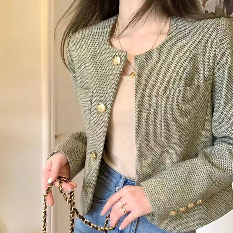 Áo khoác dạ tweed dệt kim cổ tròn cúc đồng