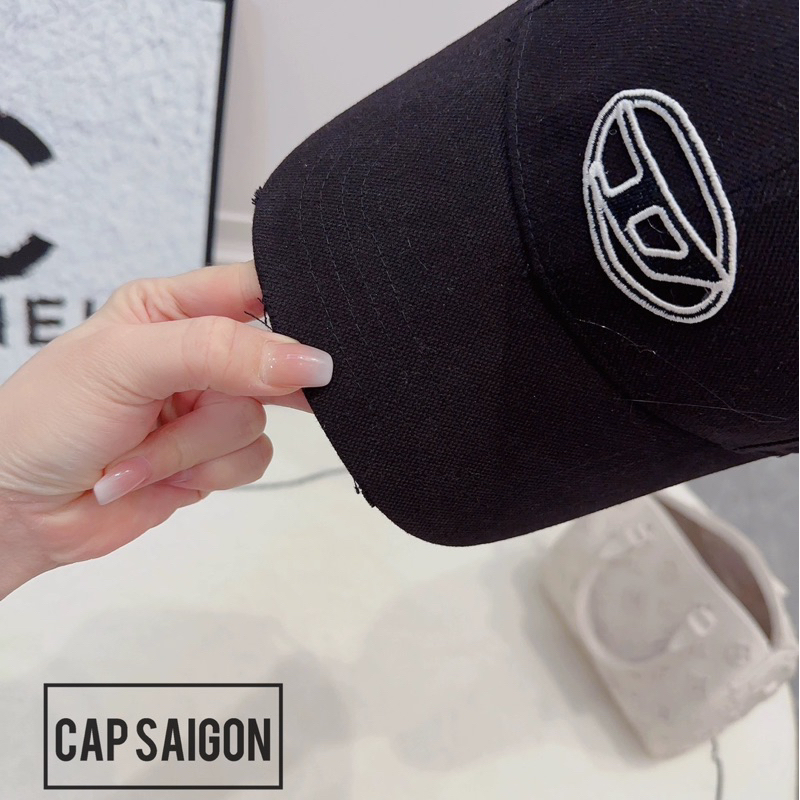 Mũ kaki CAPSAIGON thêu logo trendy 2023 rách nhẹ unisex nam nữ phong cách Hàn Quốc