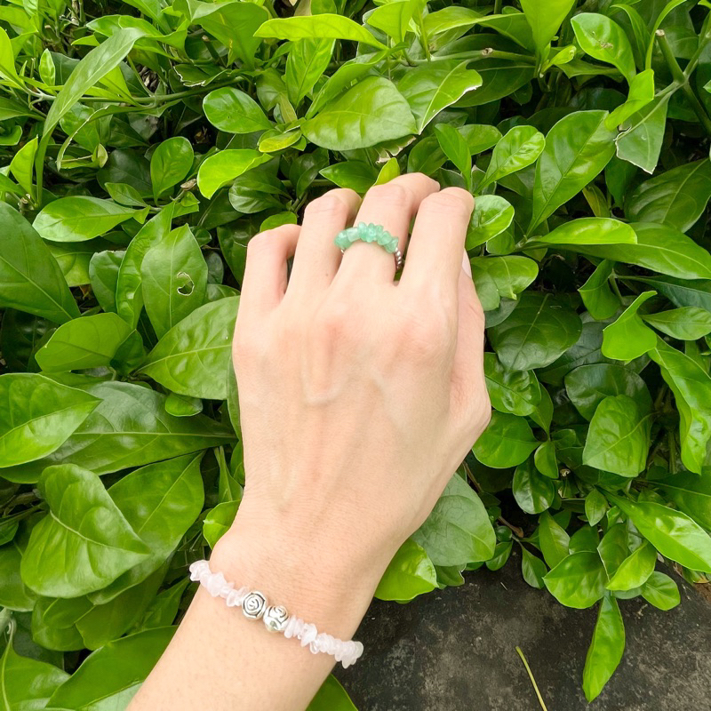Nhẫn dây T.hạ.c.h a.n.h hồng - tím - xanh lục size nhí