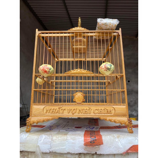 Khung mào tự giáp vuông đấu triện đục ' nhất vợ nhì chim 'tre già đã được xử lý mot hàng tuyển
