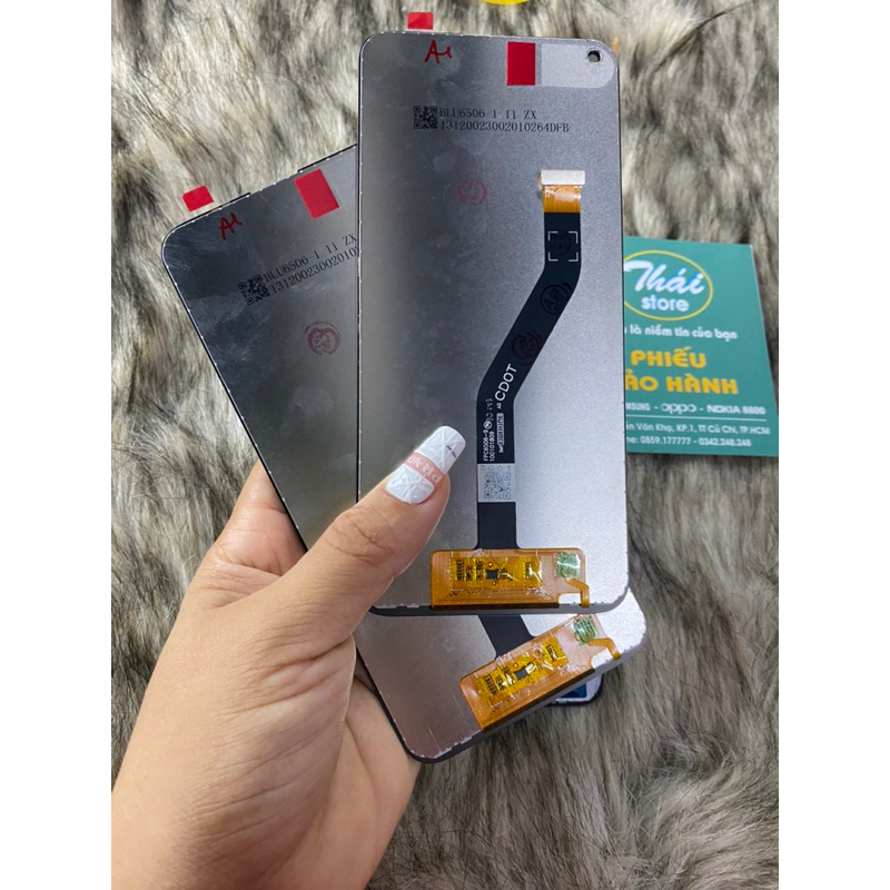 Màn hình Vsmart Live 4, màn LCD nguyên bộ