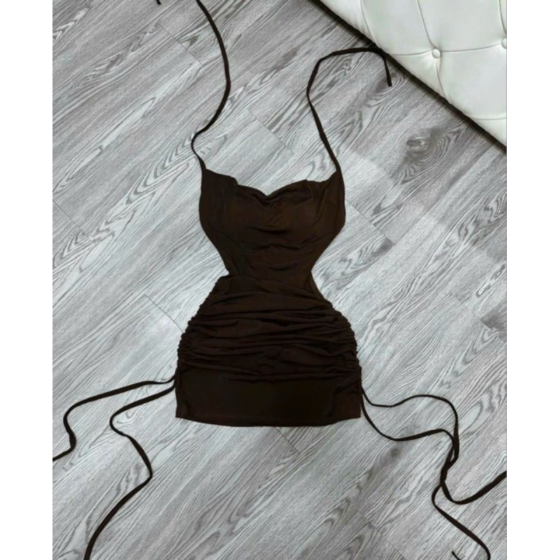 Đầm Thun Lụa Dẻo Cột Dây Yếm Cổ Đổ - Ngắn Rút Dây Nửa Hai Bên Hông Ôm Body Sexy - Tiểu Thư Bánh Bèo Sang Chảnh Đi Chơi