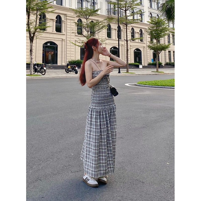 𝐄𝐢𝐫𝐢𝐚𝐧 𝐃𝐫𝐞𝐬𝐬 - Đầm caro thân nhún