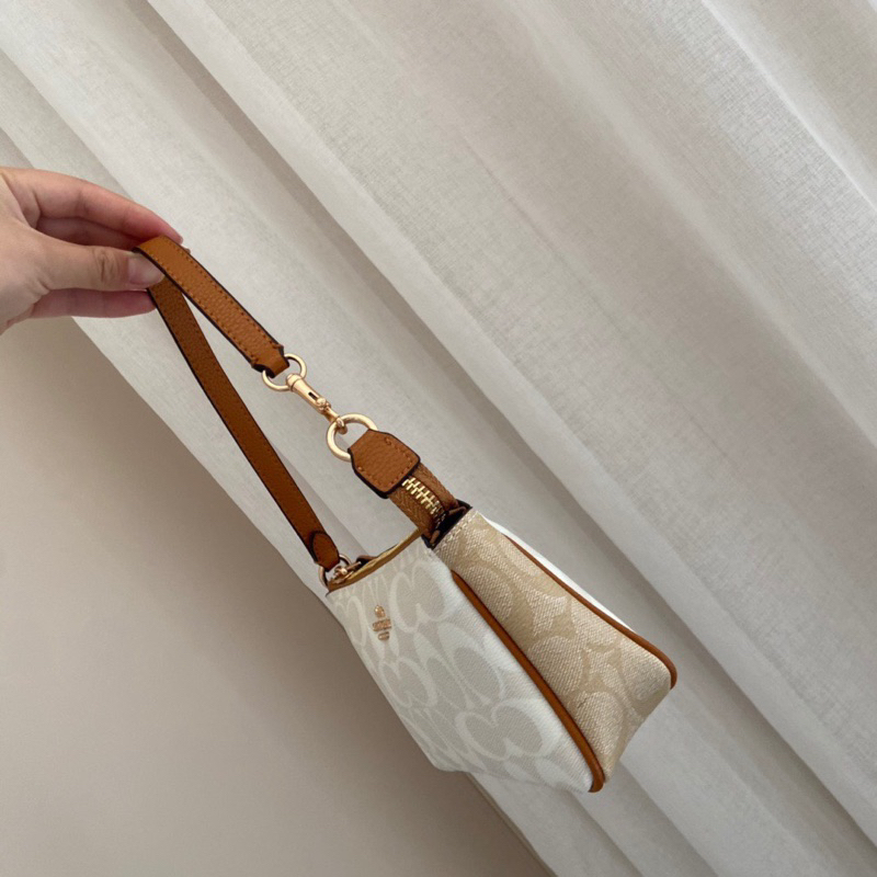Túi Coach nolita size nhỏ
