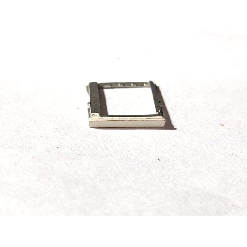 Khay Sim HTC One M7 Đã Qua Sử Dụng