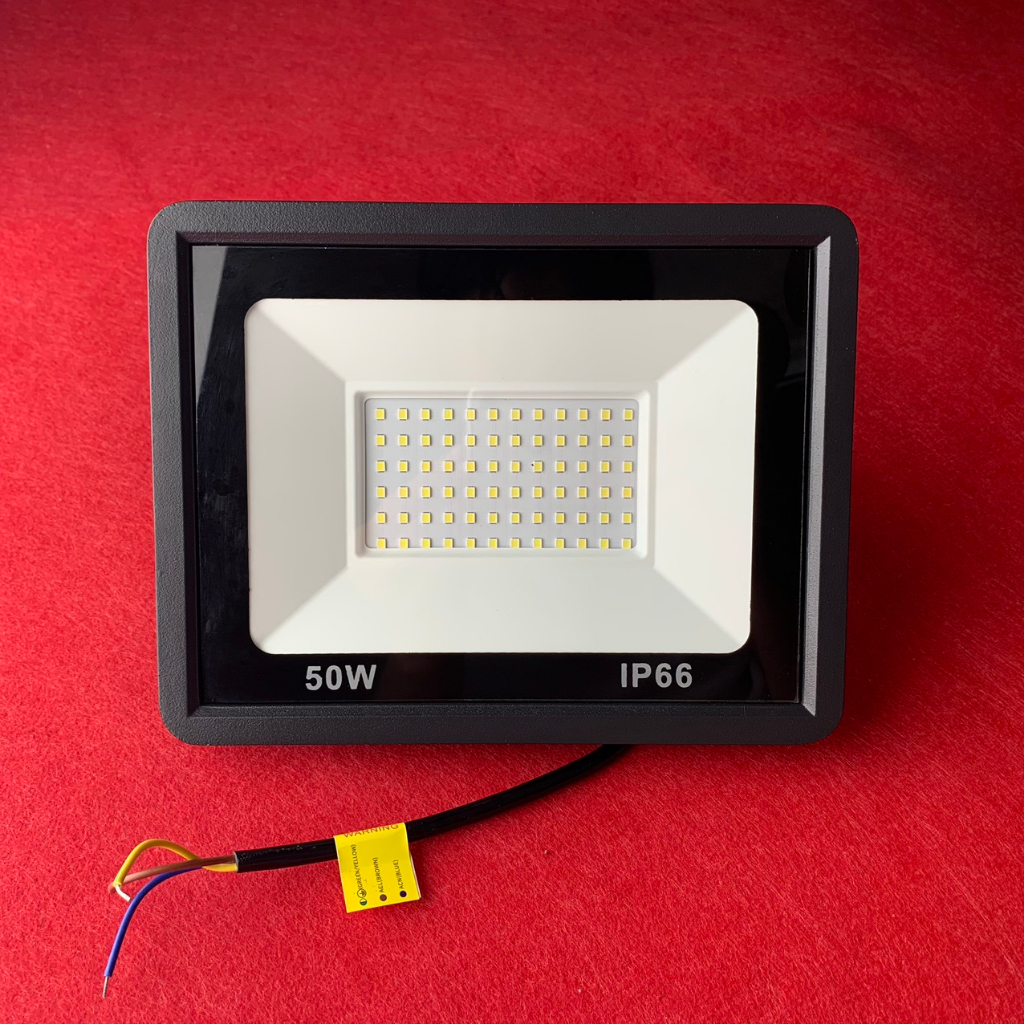 Đèn pha LED SMD 30w 50w 100w 150w 200w chiếu kho xưởng sân bóng, hắt biển quảng cáo ngoài trời chống nước IP66
