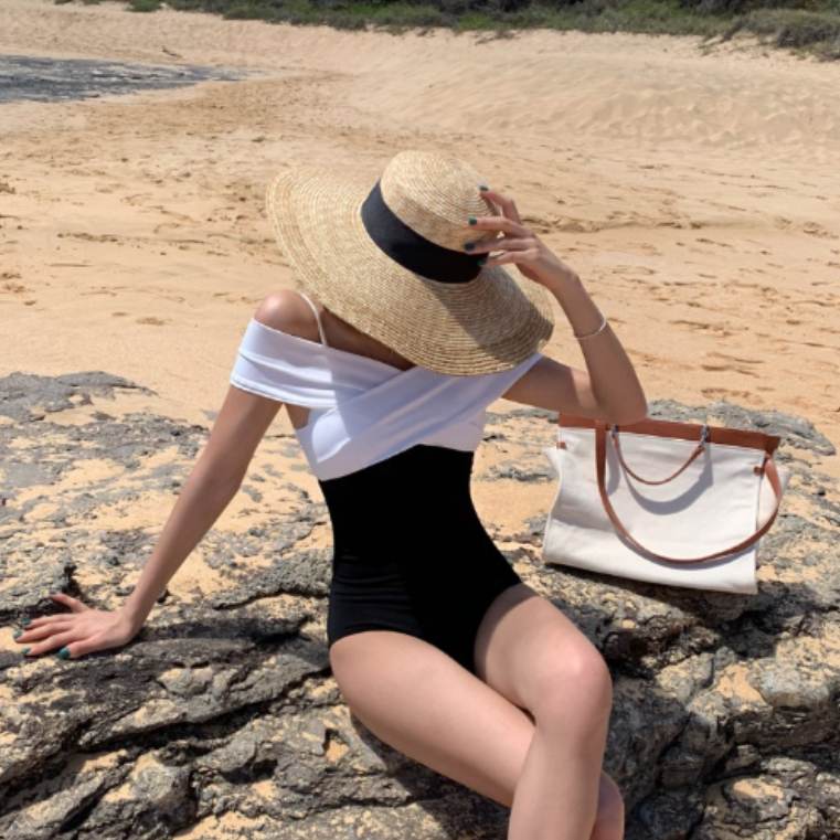BIKINI liền mảnh chéo vai đi biển đi bơi bikini HÀNG QUẢNG CHÂU có sẵn chất lượng Yumishop