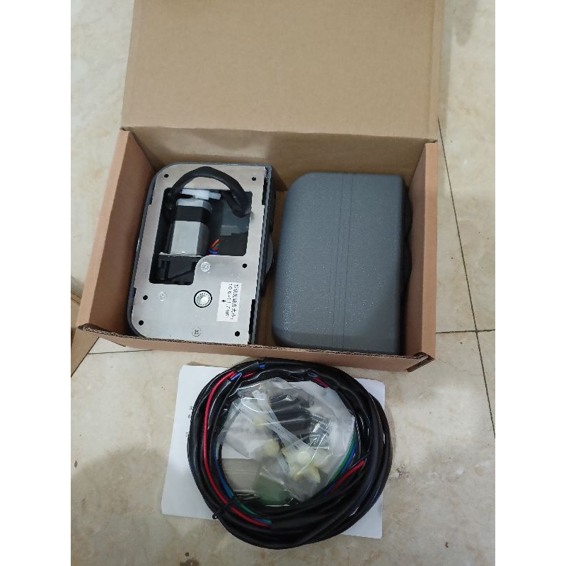 Bộ nâng kính điện xe tải