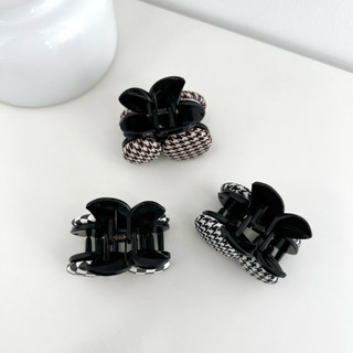 Kẹp tóc mini hình cherry Modleaf Modern cherry pin Hàn Quốc