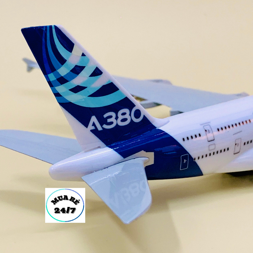 MÔ HÌNH MÁY BAY AIRBUS A380 HỢP KIM CAO CẤP 20CM CÓ BÁNH XE KÈM ĐẾ TRƯNG BÀY
