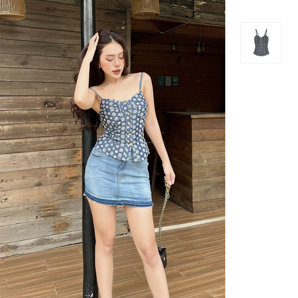 Áo Nữ Tube Crop Floral Blue, Chất Vải Denim Thêu Thoải Mái, WKI015, SOMEHOW