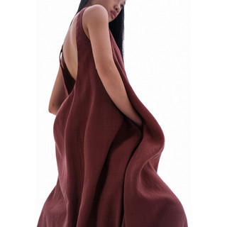 /ou'ba:d/ - ĐẦM VÁY BÍ LỤA MÀU ĐỎ GẠCH form suông basic nữ, chất vải mịn S/M/L