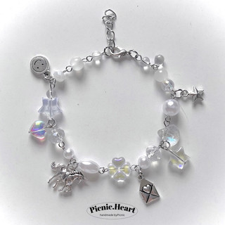 | Picnic Heart | CRYSTAL LUCKY GRASS BRACELET ( Vòng tay trong suốt Cỏ mai mắn )