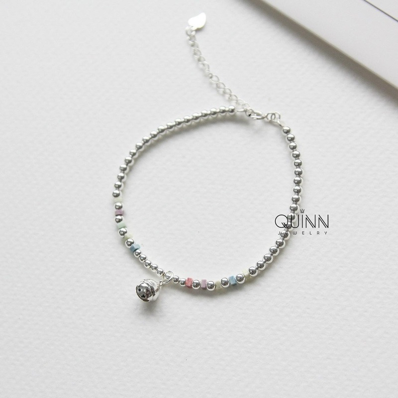 Lắc tay Rainbow, lắc tay bi bạc treo chuông màu sắc Quinn Jewelry