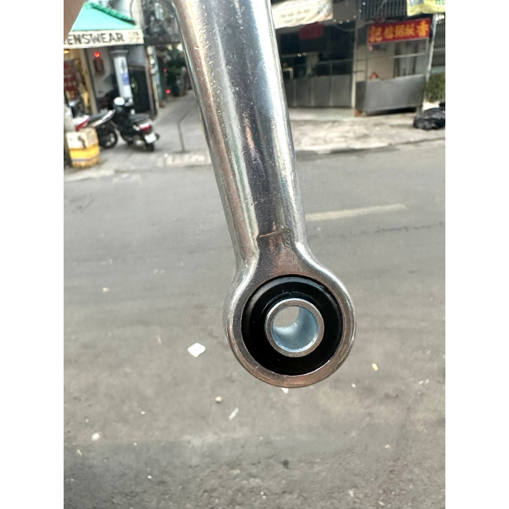 PHUỘT SAU XE CUB 81