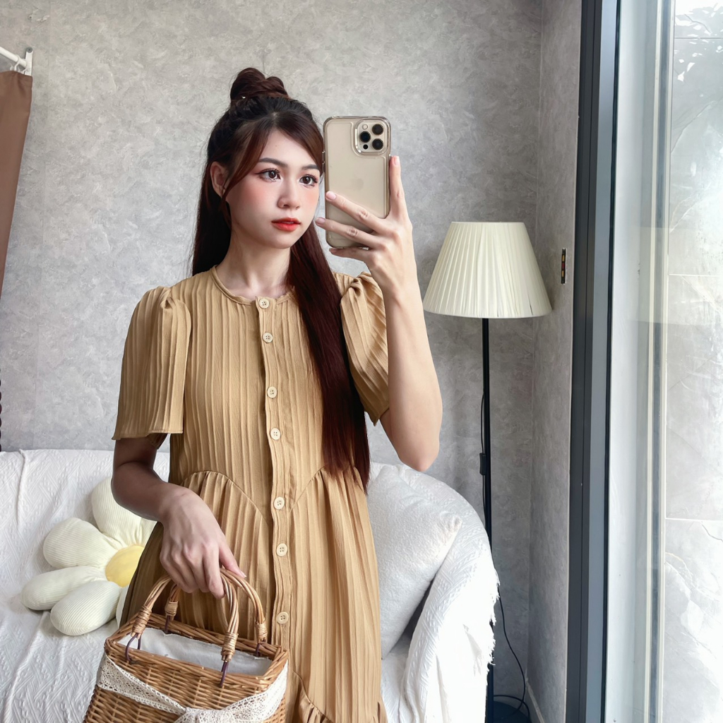 Đầm kẻ caro tay cánh tiên + áo lót trong