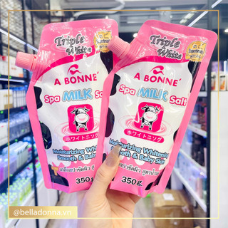 Muối tắm giữ ẩm, dưỡng trắng và làm mềm da từ sữa bò a bonne’ spa milk salt 350g