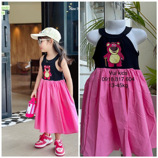 Váy đầm gấu dâu cho bé gái. Váy xoè gấu dâu Lotso cổ yếm áo đen chân váy hồng 13-45kg Sofia Candy