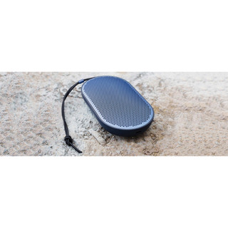 Loa bluetooth B&O Beoplay P2
