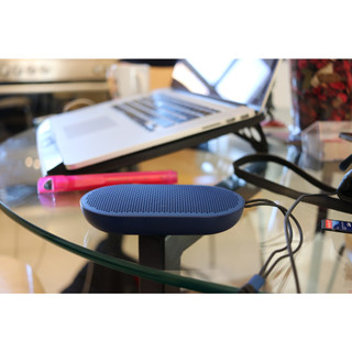 Loa bluetooth B&O Beoplay P2