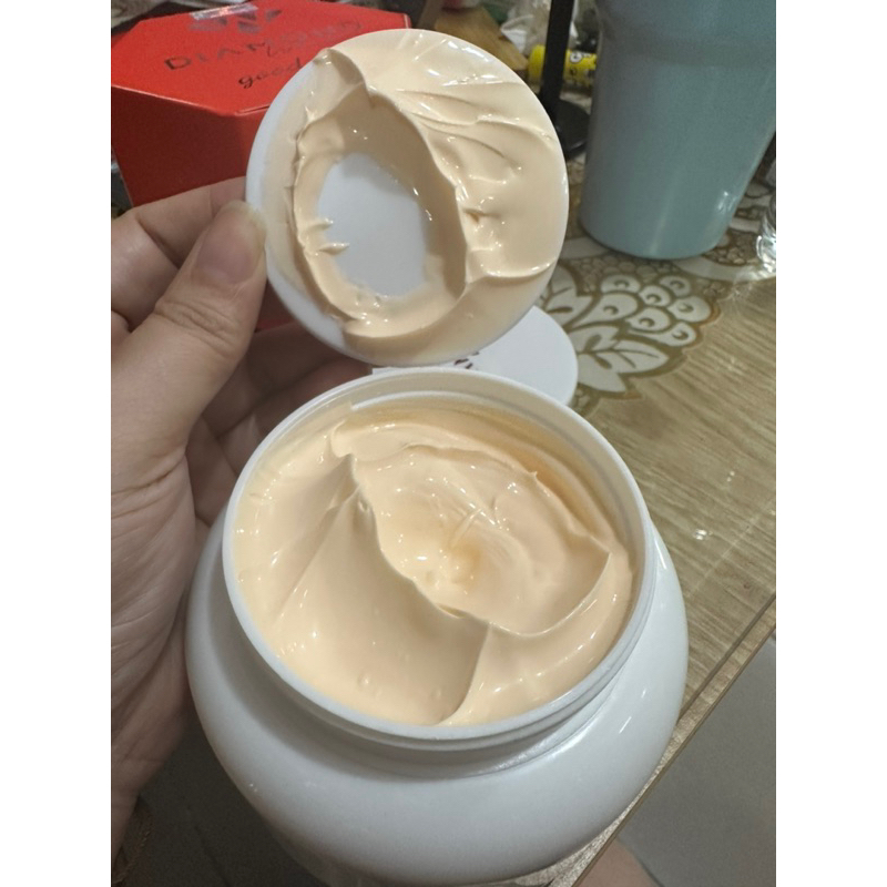 CHÍNH HÃNG- Body Phấn Tươi Diamond Bao Trắng