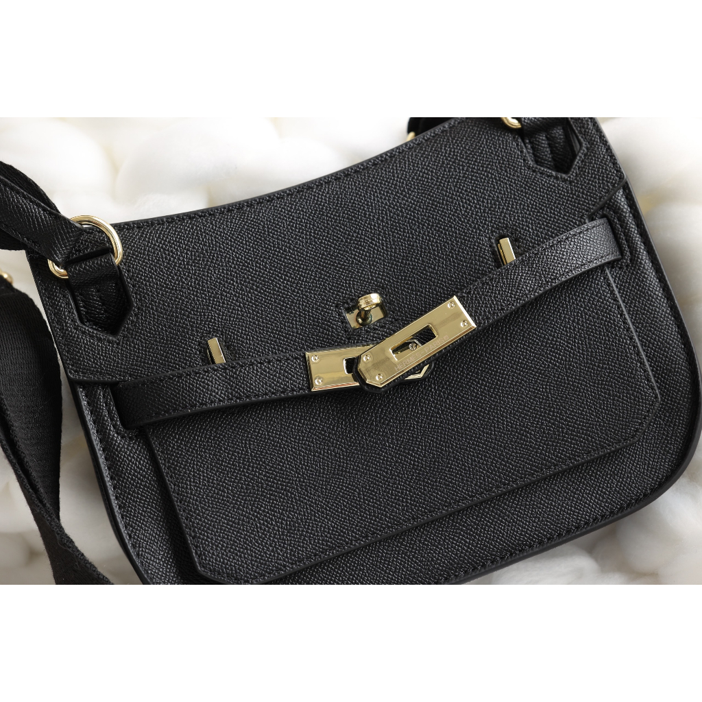 Túi xách đeo chéo Her. Mec Mẫu mới Size 23cm Màu Đen