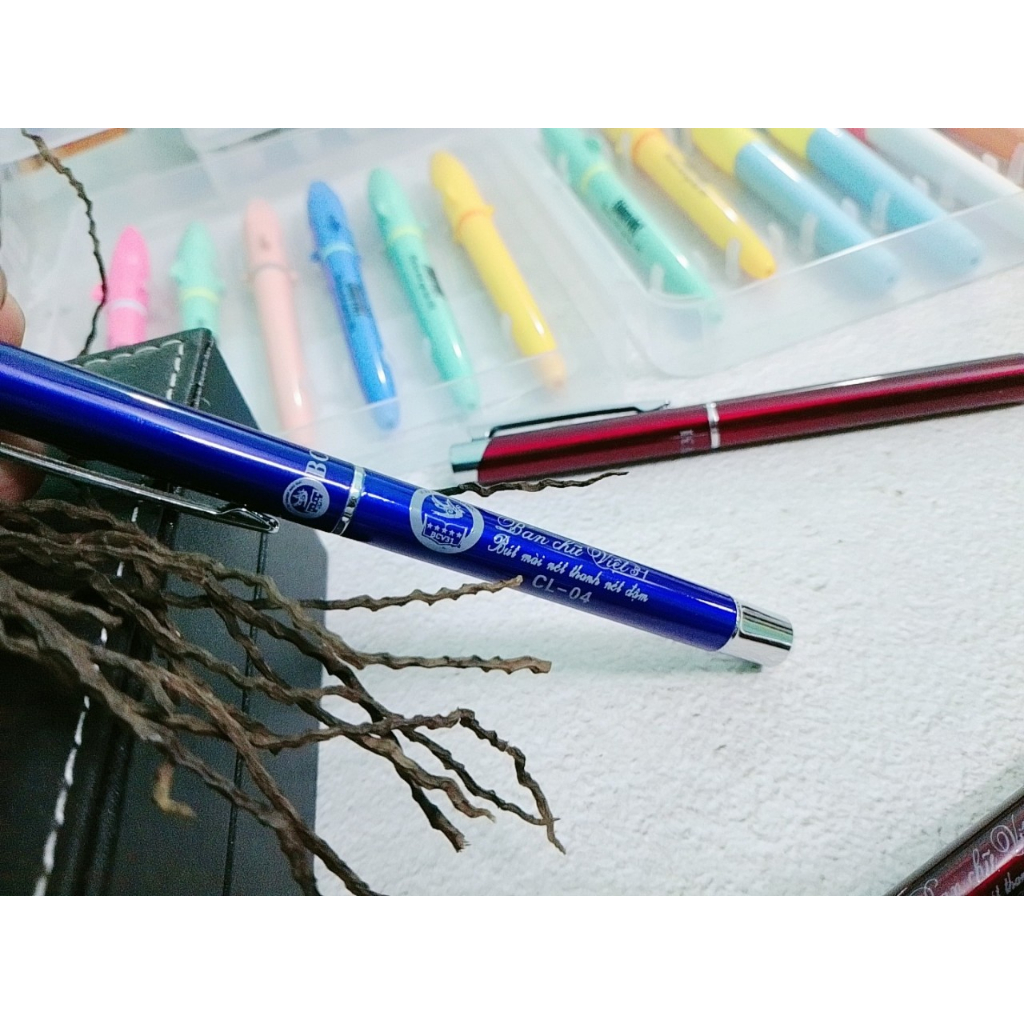 Bút Máy Ban Chữ Việt cl04 Ngòi Êm Viết Chính tả