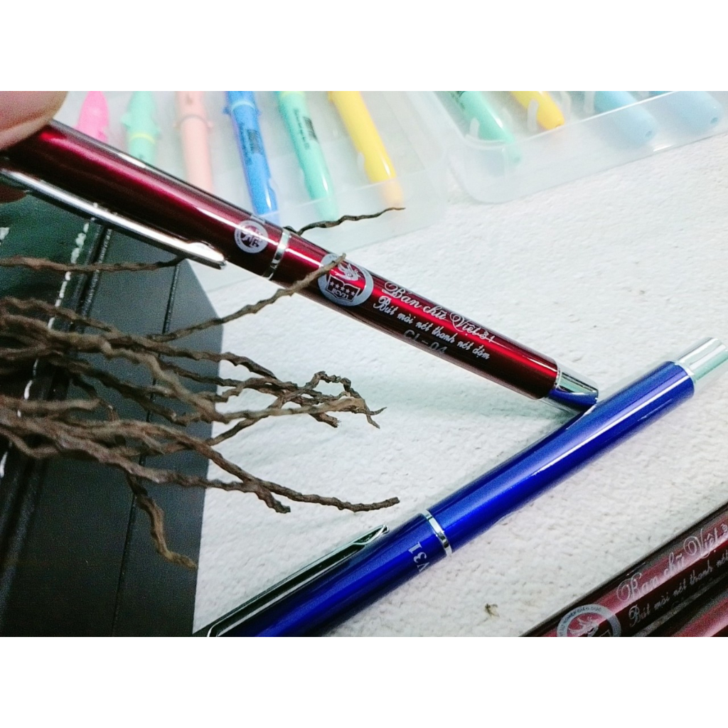 Bút Máy Ban Chữ Việt cl04 Ngòi Êm Viết Chính tả