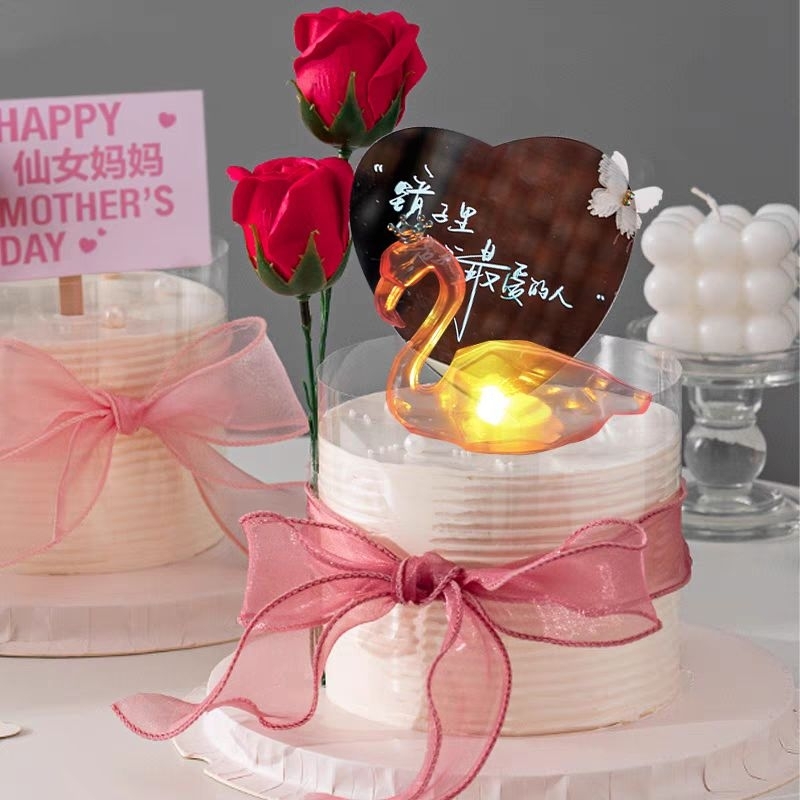 Tượng thiên nga nhựa có đèn trang trí bánh kem sinh nhật, gói hoa giỏ quà