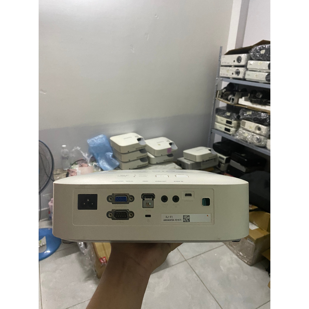 Máy chiếu Led Casio XJ-V1 bảo hành bóng đèn 3 năm