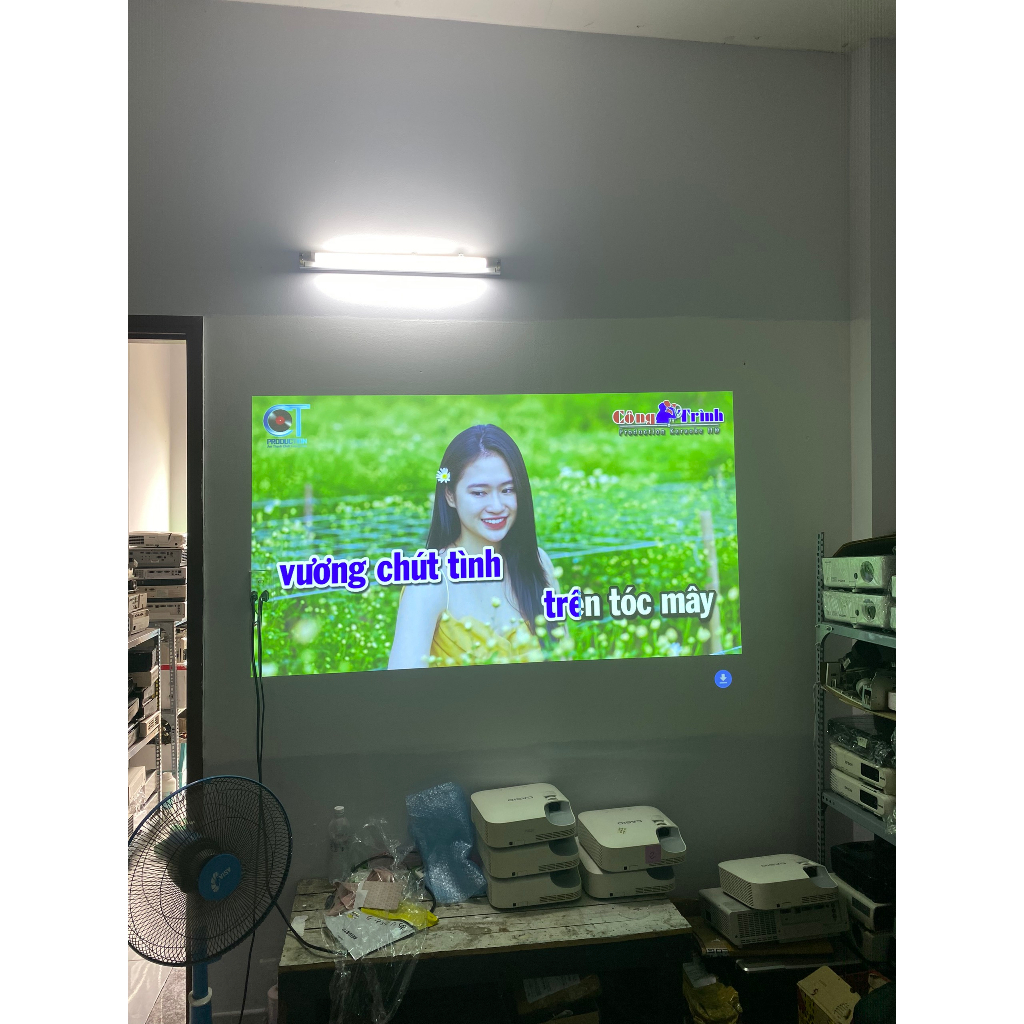 Máy chiếu Led Casio XJ-V1 bảo hành bóng đèn 3 năm