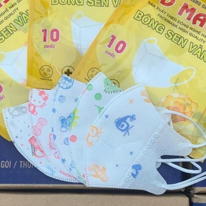 Thùng 100c Khẩu trang 5D Trẻ Em -  Bông Sen Vàng