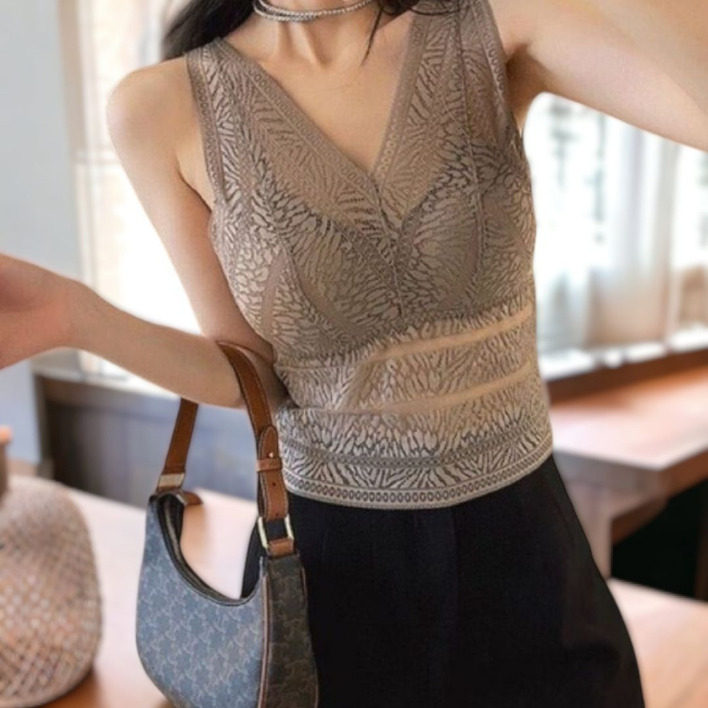 [ẢNH, VIDEO THẬT] Áo bra ren 2s dây bản to có mút đệm ngực cổ V dáng dài vừa mặc đi chơi, phối cùng 