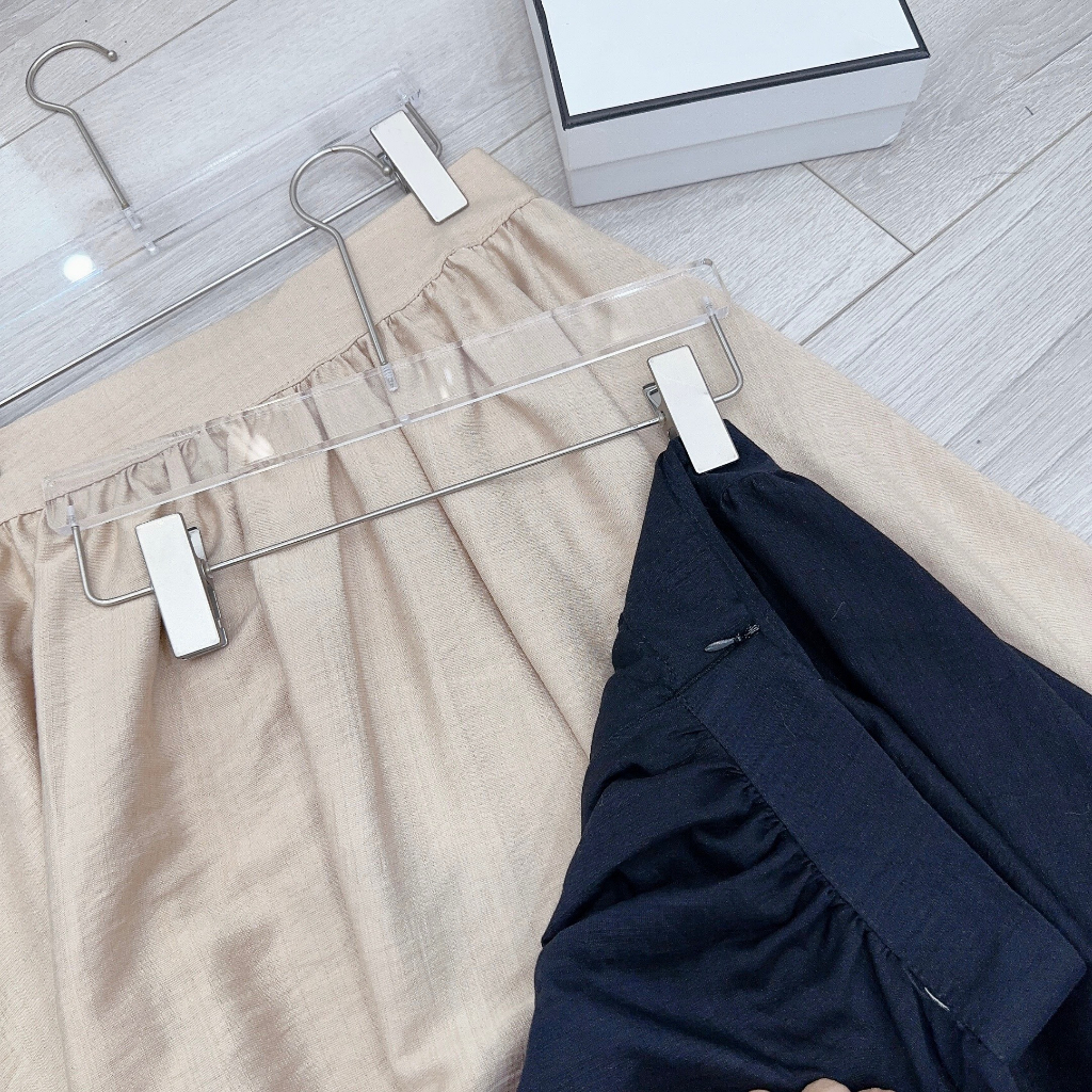 SET ÁO LEN TĂM BODY CỔ V NHỎ MIX CHÂN VÁY ĐŨI XƯỚC 2 MÀU