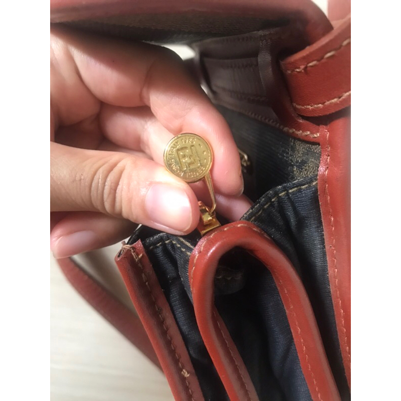 Túi mini và đeo hông F.E.N.D.I