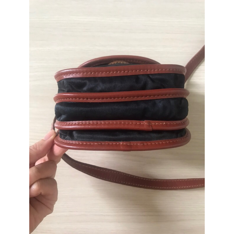 Túi mini và đeo hông F.E.N.D.I