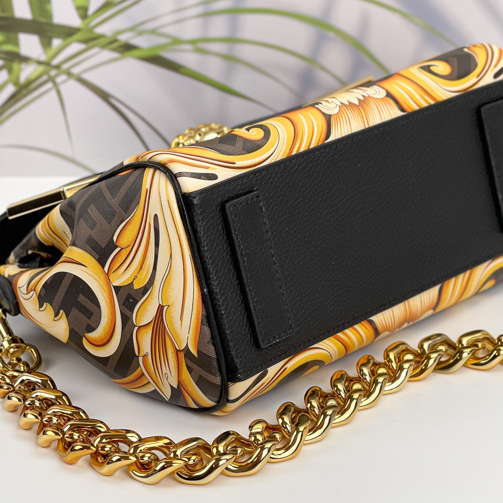 Túi Xách Nữ Versace TN85 Cầm Tay - Đeo Chéo Sang Chảnh