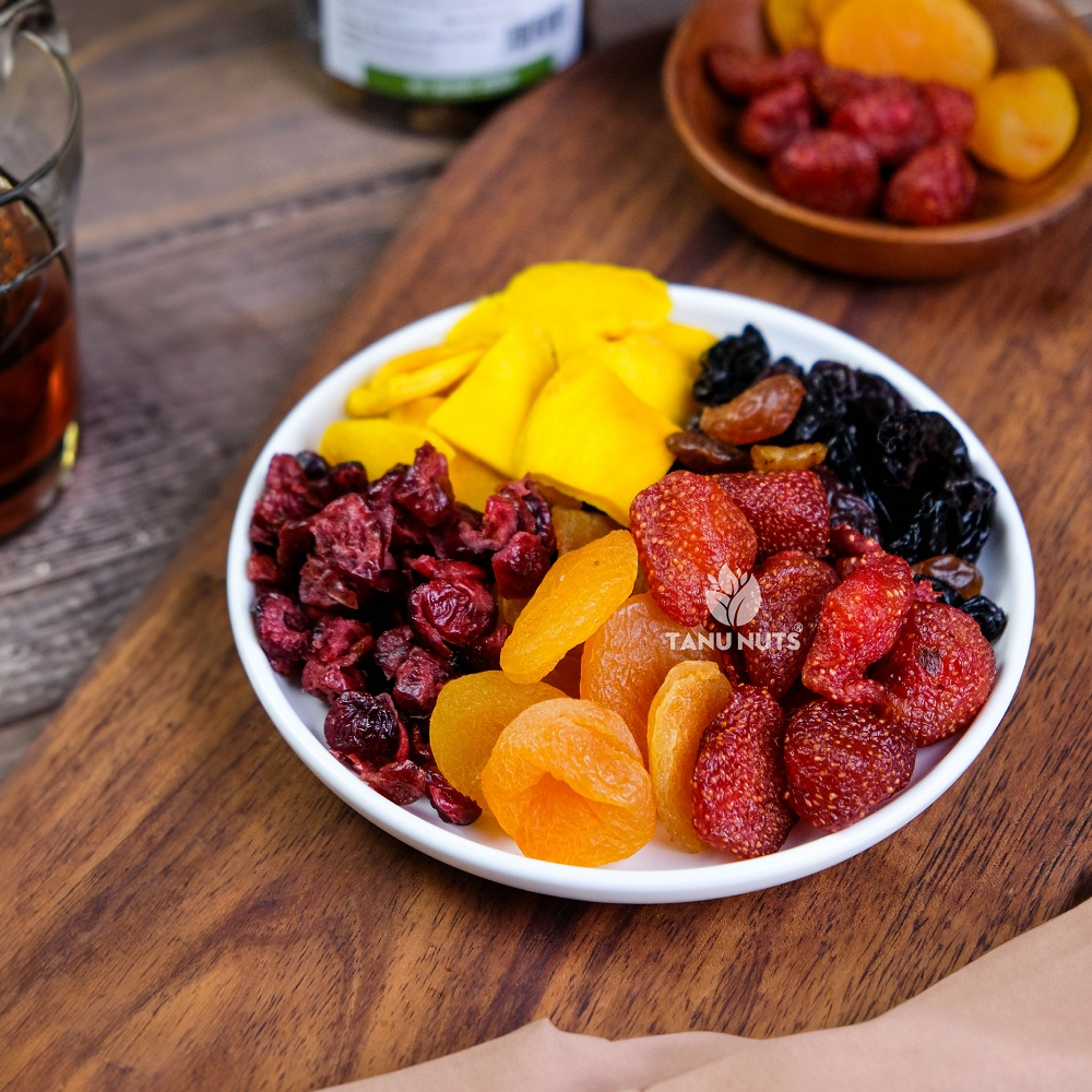 Trái cây sấy dẻo TANU NUTS hũ 400g mix 5 loại hoa quả sấy dẻo tốt cho bà bầu, ăn kiêng giảm cân.
