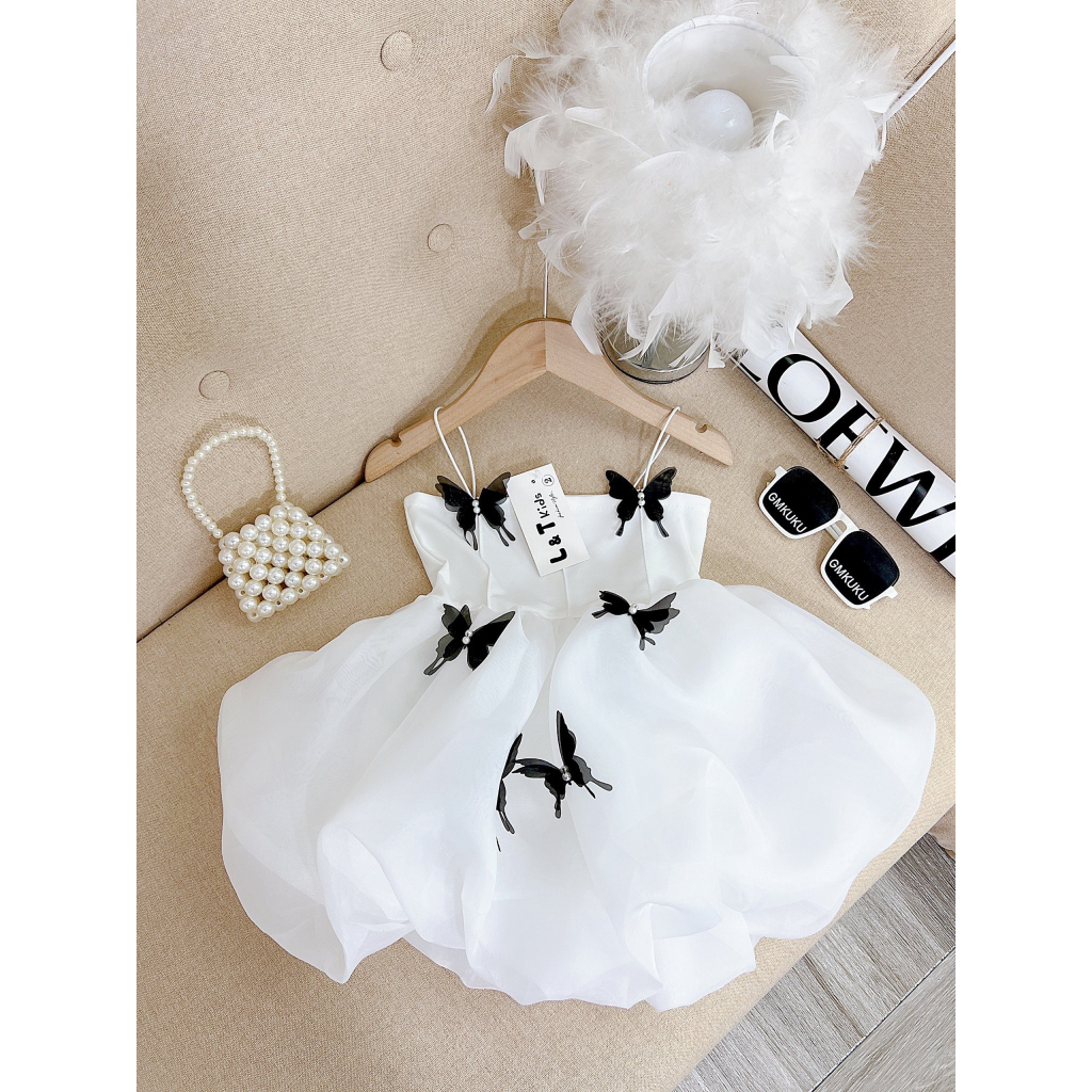 Váy bé gái đính bướm siêu xinh chất lụa mềm và ren 2 lớp bé mặc thoải mái tự tin từ 9 đến 37kg V315