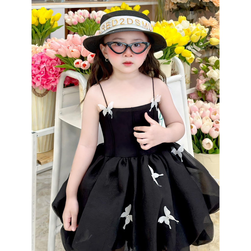 Váy bé gái đính bướm siêu xinh chất lụa mềm và ren 2 lớp bé mặc thoải mái tự tin từ 9 đến 37kg V315