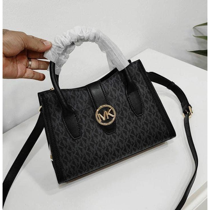 Michael Kors - Túi MK Gabby Logo Satchel - Màu đen xám