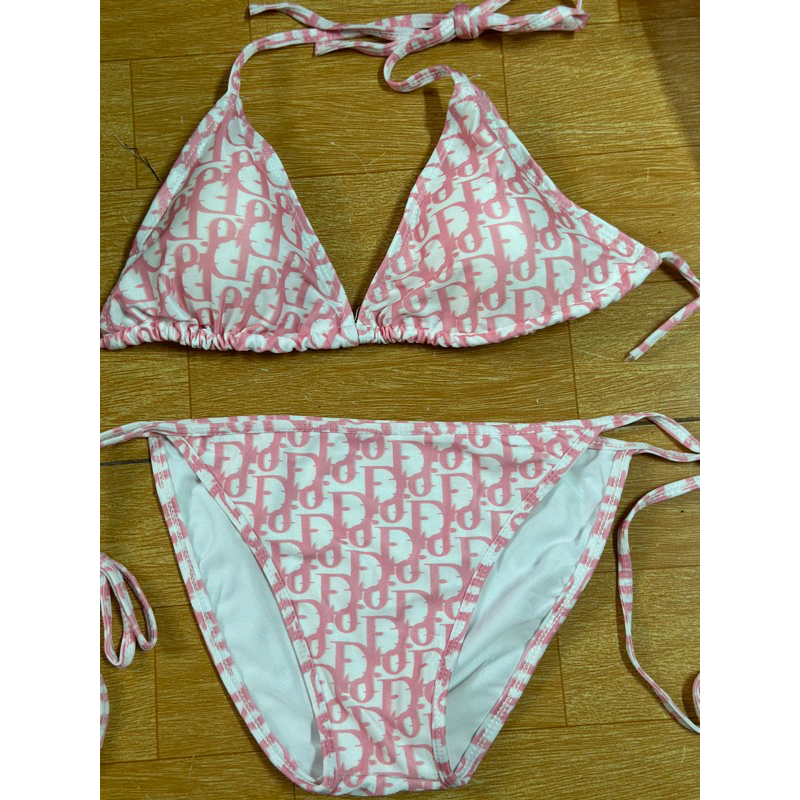 Bikini tam giác sexy áo tam giác kèm quần xịp luồng dây