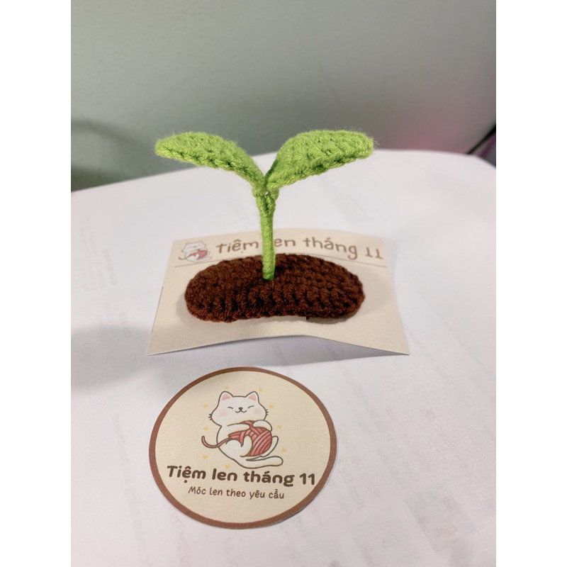 Kẹp tóc cây mầm xinh, hoa 5 cánh bằng len handmade