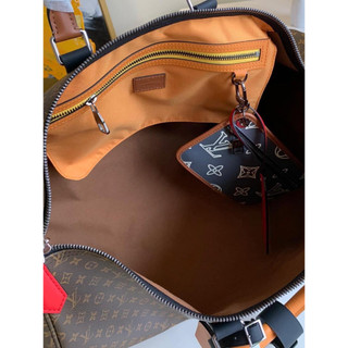 Túi du lịch Louis Vuitton Da bò cao cấp