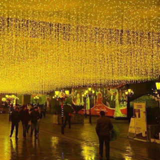 Đèn Led rủ Cao Cấp 12m 50 Sợi Thả 50cm ( GIÁ TỐT )