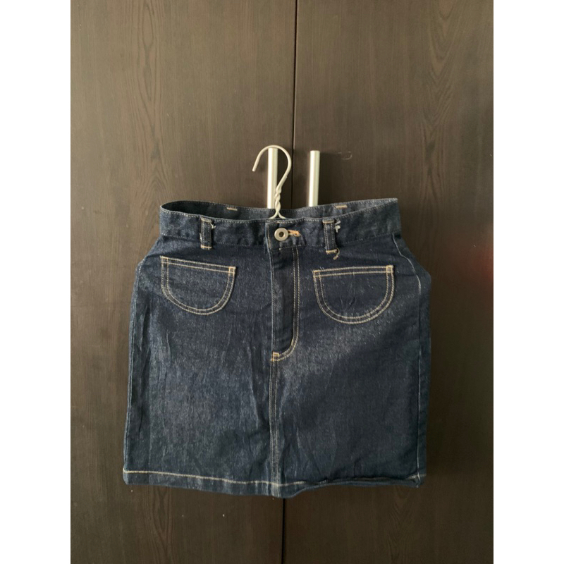 Chân váy jeans