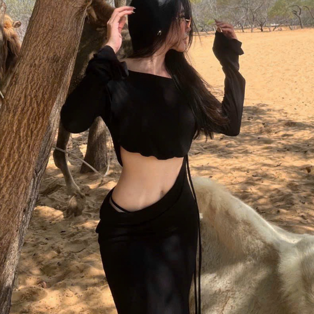 Đầm Body Tay Dài Trễ Vai Khoét Eo