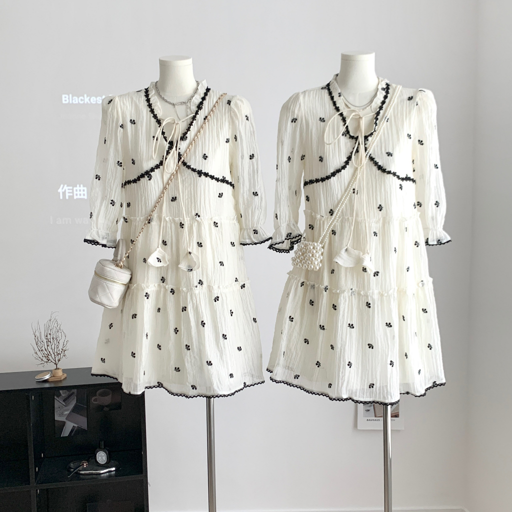 VÁY BABYDOLL HOA NHÍ VIỀN REN doubleh.clo - Đầm suông tơ đũi nhăn 2 lớp cổ V bèo tầng buộc nơ phối viền đen ulzzang QC