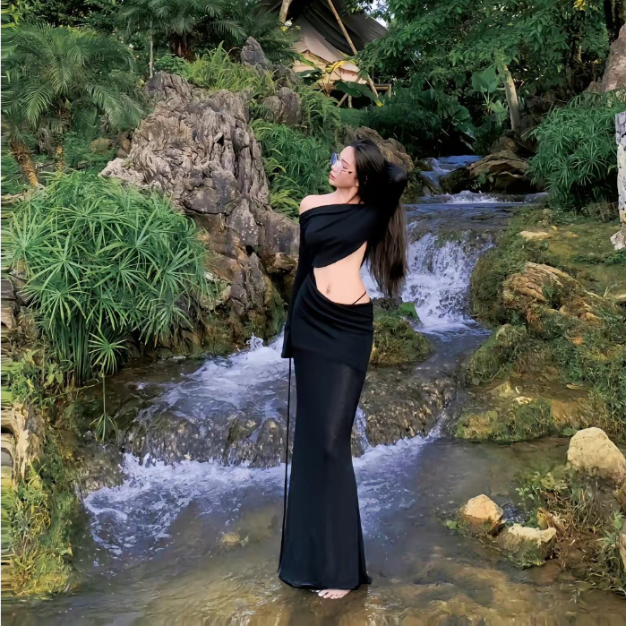 Đầm Body Tay Dài Trễ Vai Khoét Eo